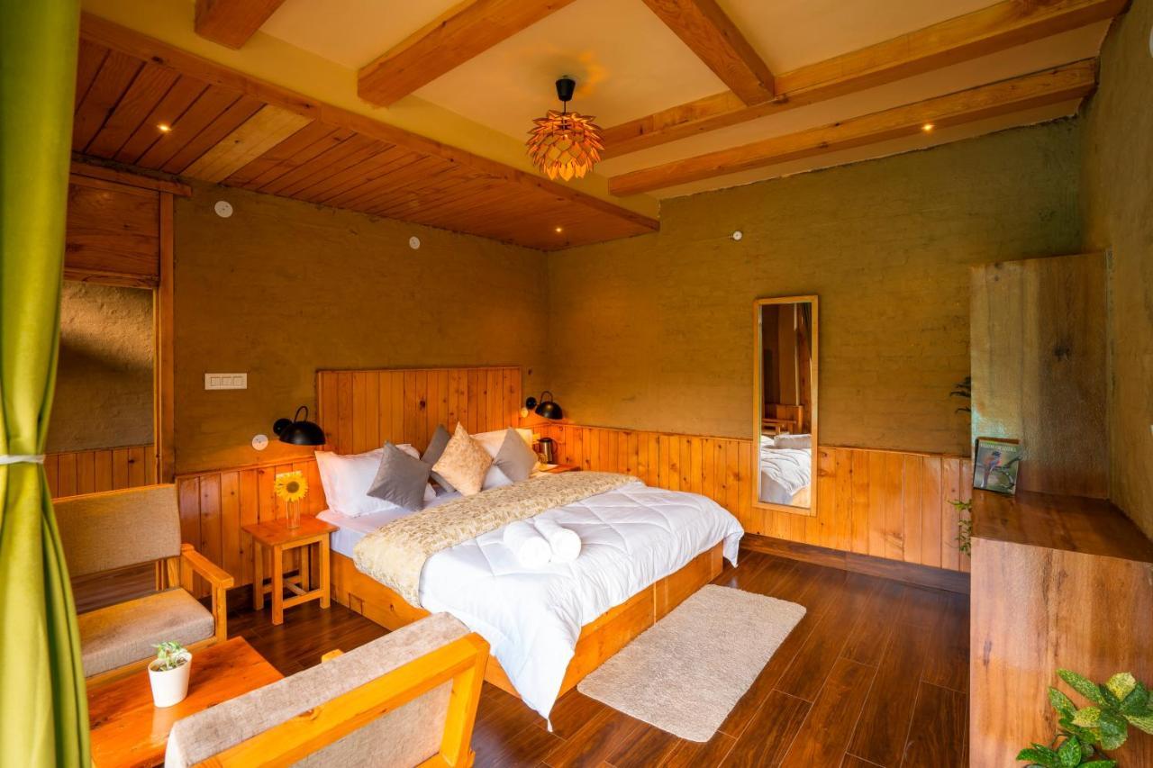 Zostel Shangarh, Kullu Sainj Buitenkant foto